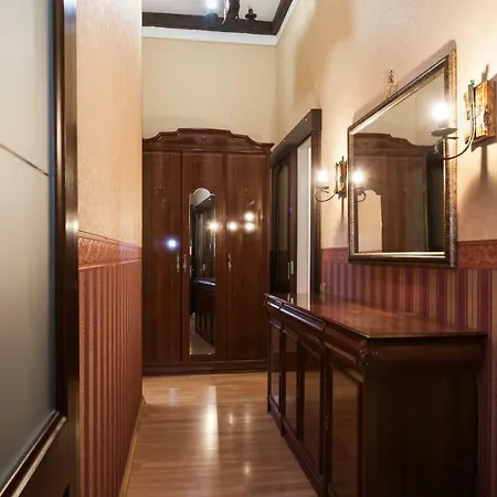 Apartment Квартира У Филармонии